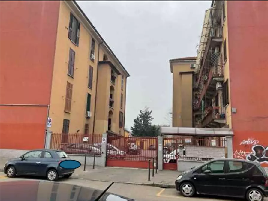 Immagine 3 di Appartamento in vendita  in Via Luigi Bianchi d'Espinosa a Milano
