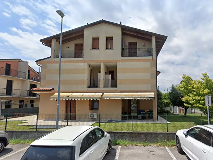 Immagine 2 di Appartamento in vendita  in Via Alessandro Volta a Roncade