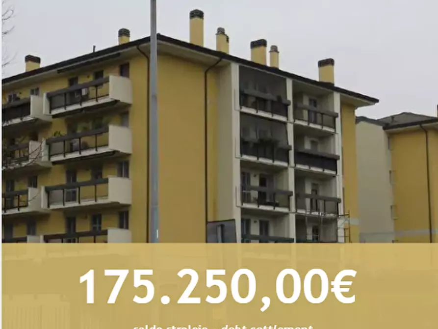 Immagine 1 di Appartamento in vendita  in Via della Cooperazione a Rozzano