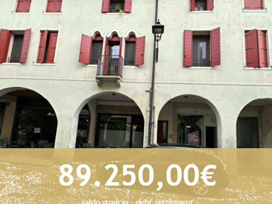 Immagine 1 di Appartamento in vendita  in Via Camillo Benso di Cavour a Este
