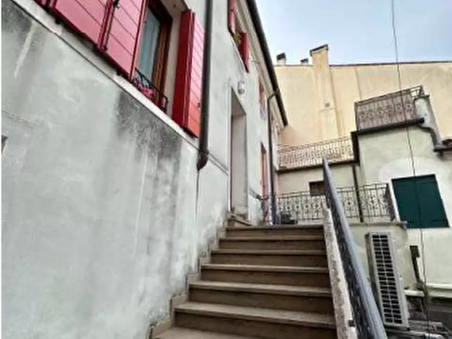 Immagine 3 di Appartamento in vendita  in Via Camillo Benso di Cavour a Este