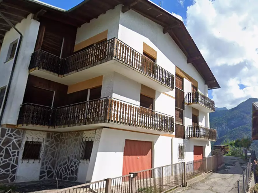 Immagine 22 di Appartamento in vendita  in via Villanova a Pieve Di Cadore