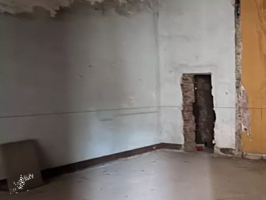 Immagine 19 di Appartamento in vendita  in Piazza della Vittoria a Locate Di Triulzi