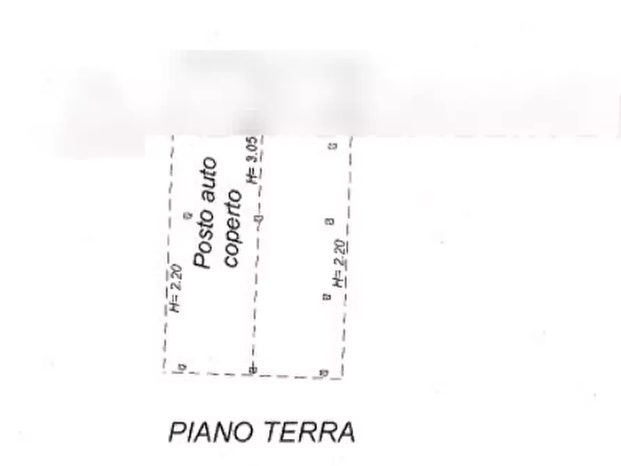Immagine 13 di Garage in vendita  in Via Risorgimento a Longone Al Segrino