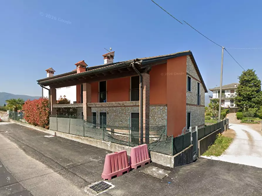 Immagine 3 di Appartamento in vendita  in Via Vittorio Veneto a Malo