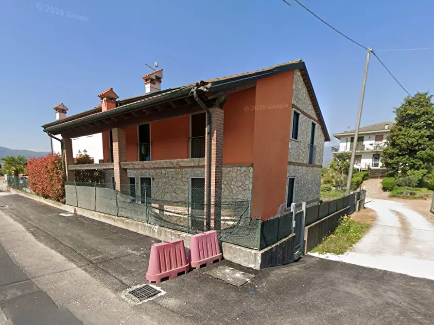 Immagine 6 di Appartamento in vendita  in Via Vittorio Veneto a Malo