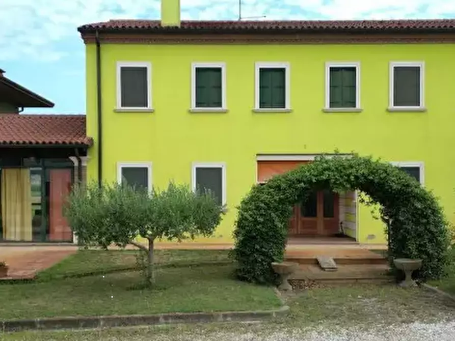 Immagine 2 di Porzione di casa in vendita  in Via Mozza  a Sossano