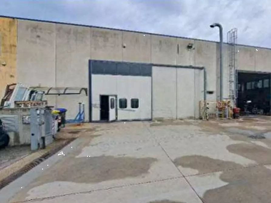 Immagine 3 di Capannone industriale in vendita  in Via S. Giuseppe Artigiano a Costermano sul Garda