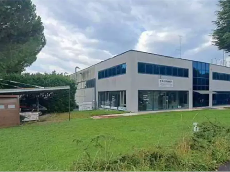 Immagine 4 di Capannone industriale in vendita  in Via S. Giuseppe Artigiano a Costermano sul Garda