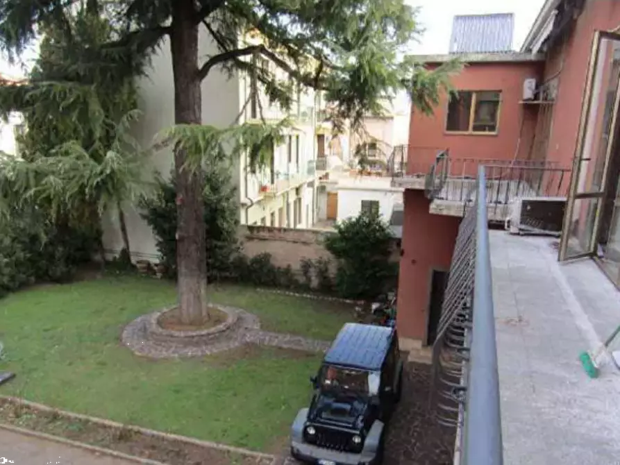 Immagine 13 di Capannone industriale in vendita  in Via Edoardo De Betta  a Verona