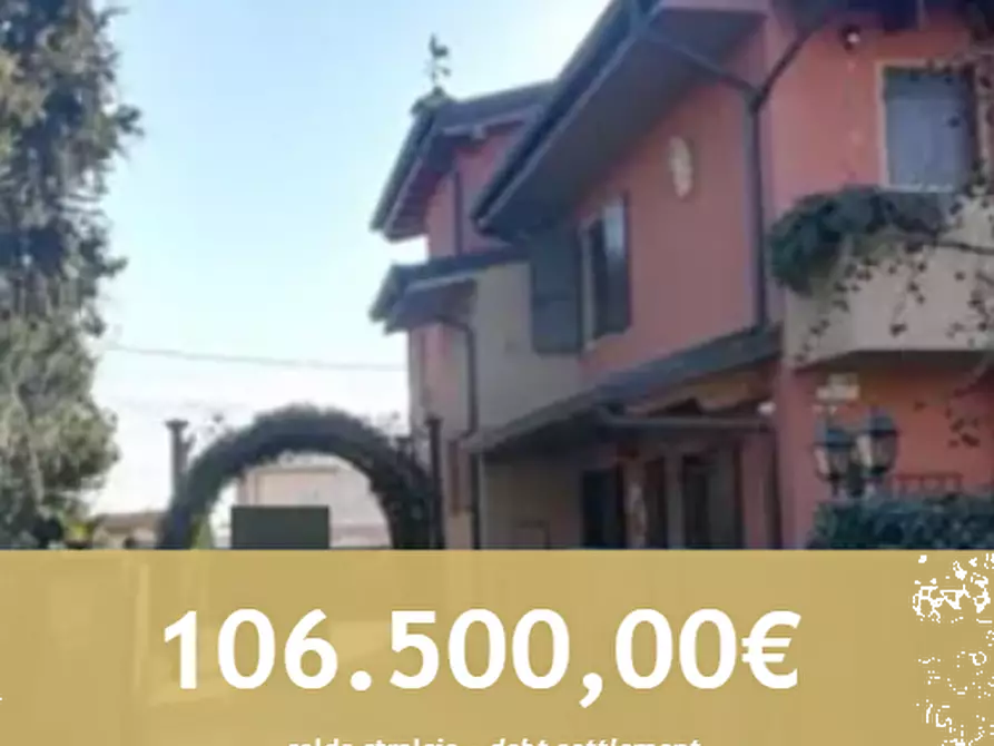 Immagine 1 di Villa in vendita  in Via IV Novembre a Grisignano Di Zocco