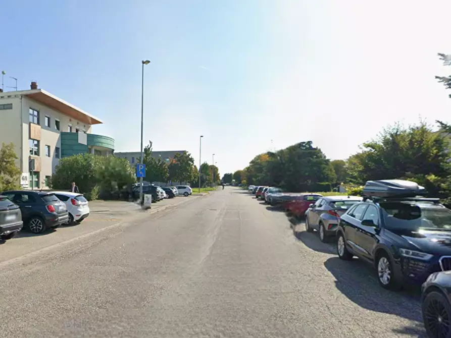 Immagine 4 di Ufficio in vendita  in Via degli Artigiani a Este