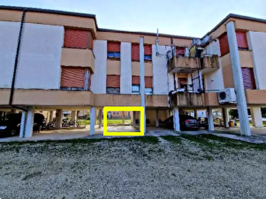 Immagine 5 di Appartamento in vendita  in Via Dante Alighieri a Aviano