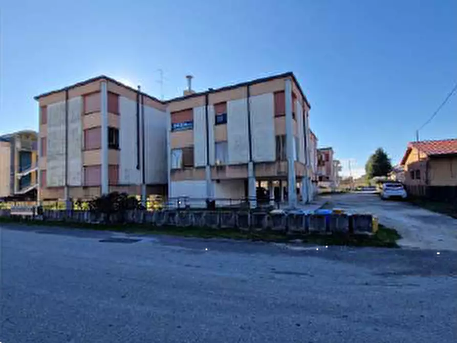 Immagine 7 di Appartamento in vendita  in Via Dante Alighieri a Aviano