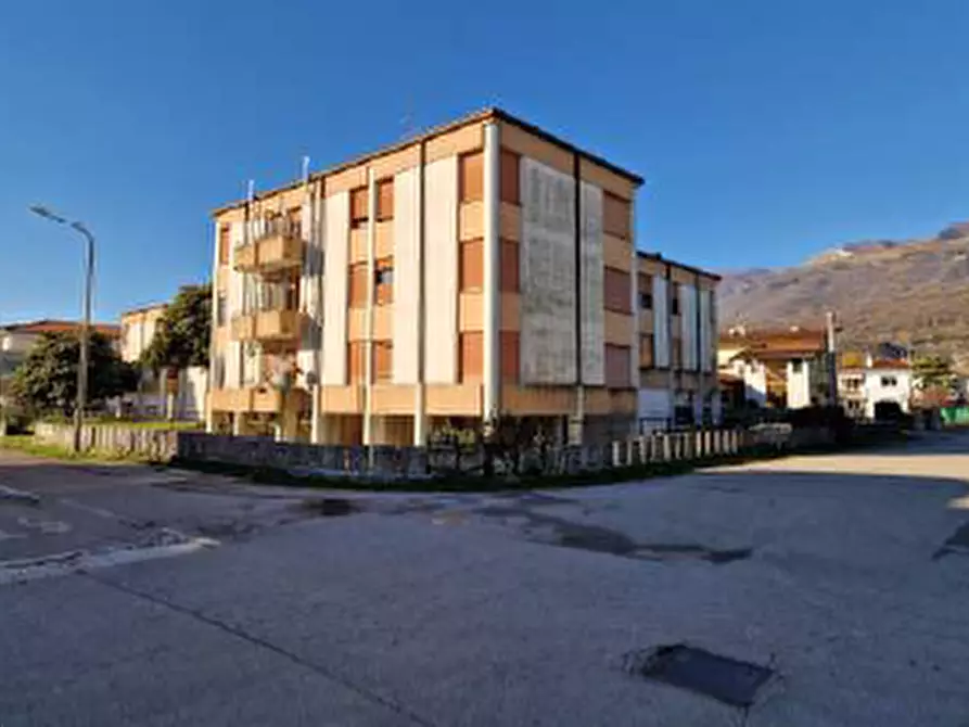 Immagine 9 di Appartamento in vendita  in Via Dante Alighieri a Aviano
