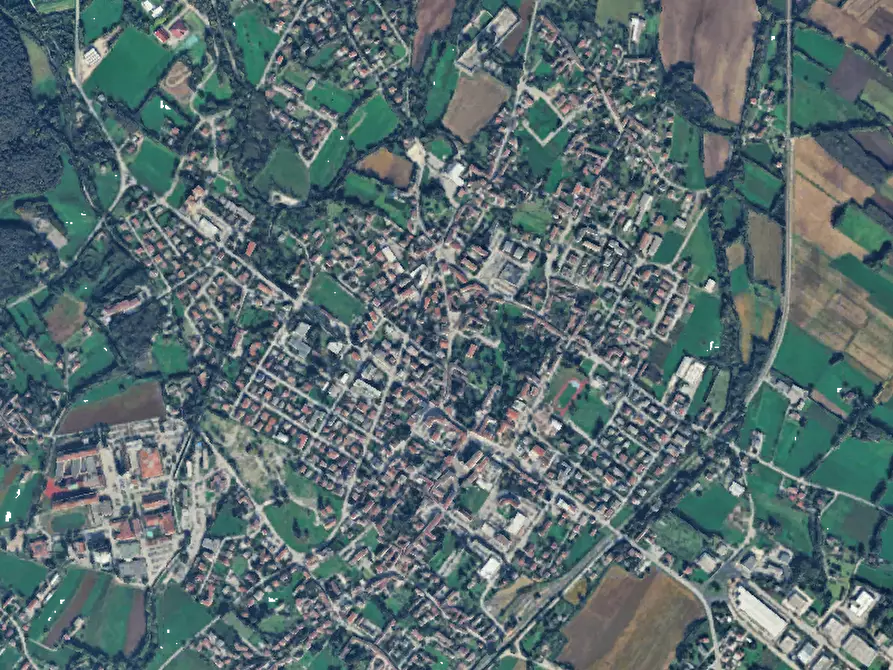 Immagine 27 di Appartamento in vendita  in Via Dante Alighieri a Aviano