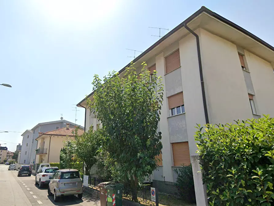 Immagine 12 di Appartamento in vendita  in Via Enrico Toti a Pordenone
