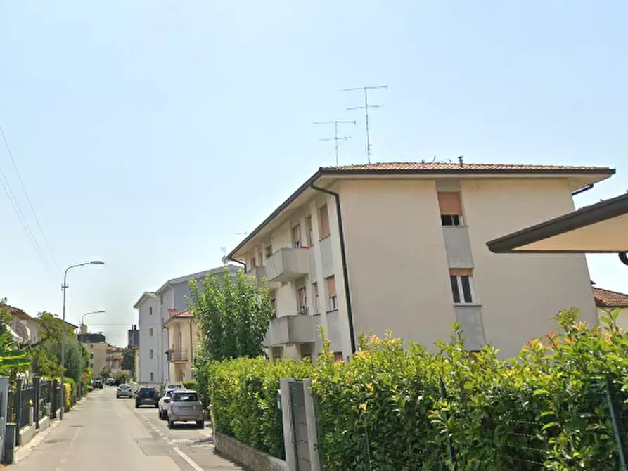 Immagine 15 di Appartamento in vendita  in Via Enrico Toti a Pordenone