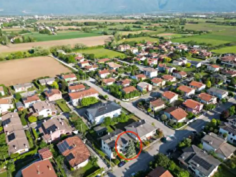 Immagine 2 di Porzione di casa in vendita  in Via Lombardia a Porcia