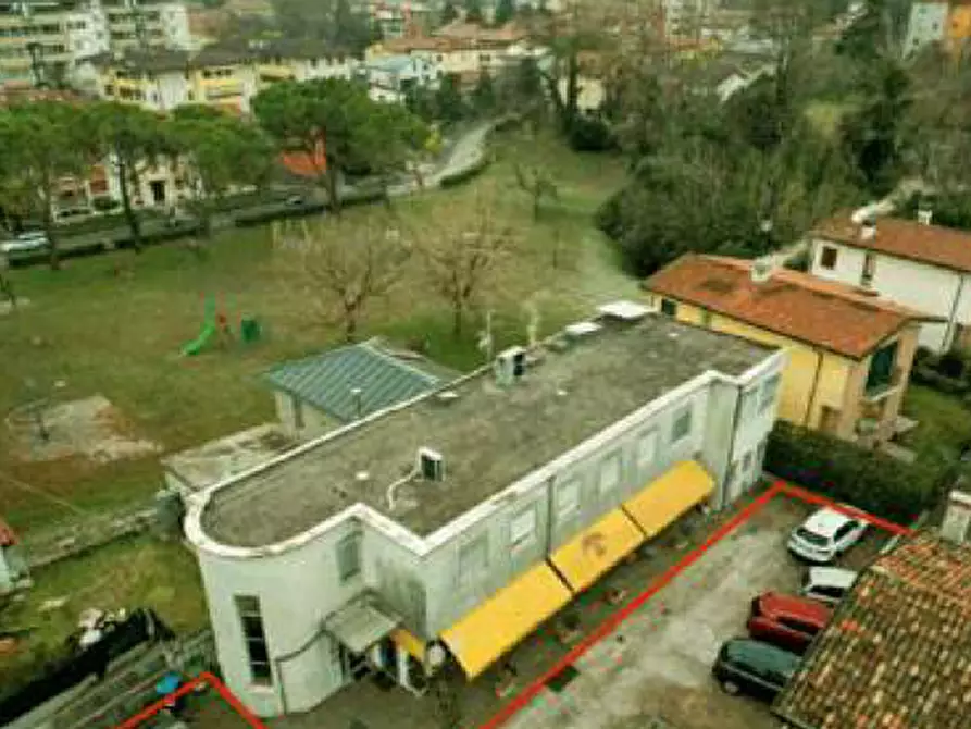 Immagine 4 di Negozio in vendita  in Via Cappuccini a Pordenone