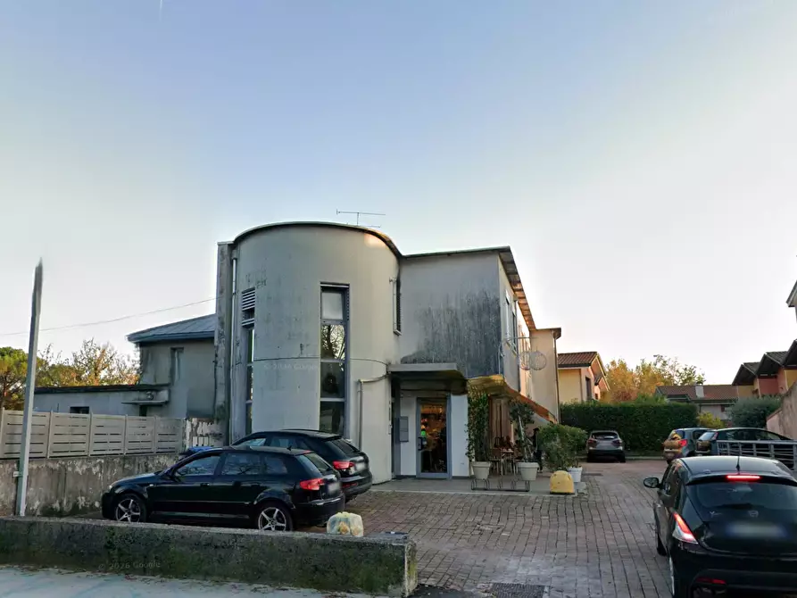 Immagine 5 di Negozio in vendita  in Via Cappuccini a Pordenone