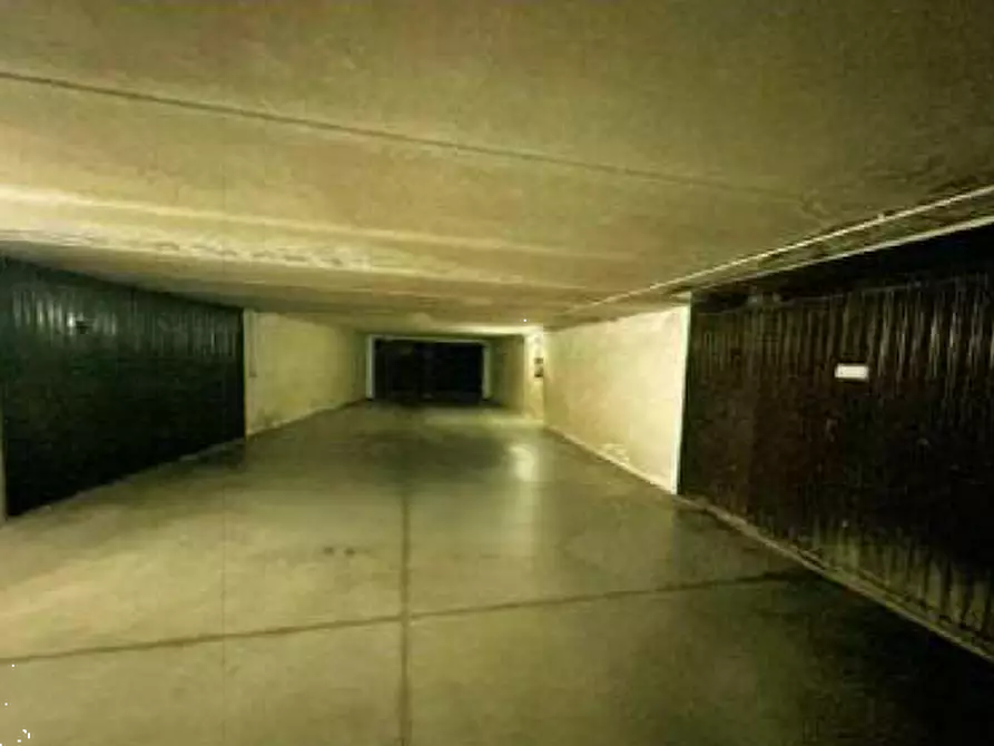 Immagine 18 di Negozio in vendita  in Via Cappuccini a Pordenone