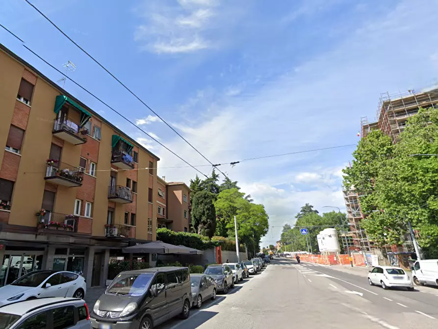 Immagine 6 di Appartamento in vendita  in Via Toscana a Bologna