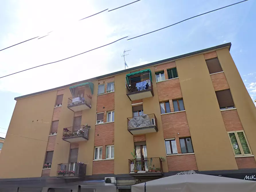 Immagine 8 di Appartamento in vendita  in Via Toscana a Bologna
