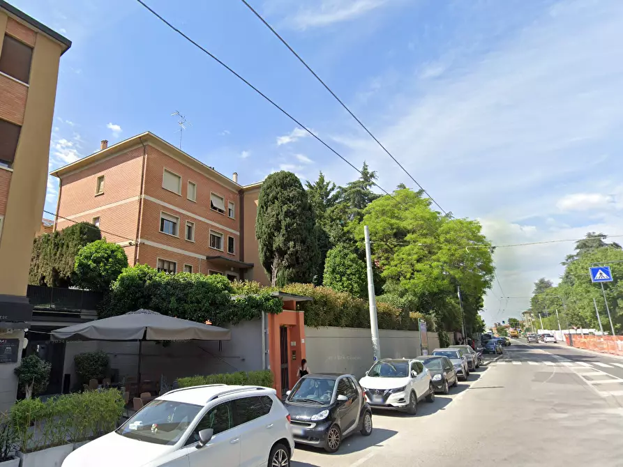Immagine 9 di Appartamento in vendita  in Via Toscana a Bologna