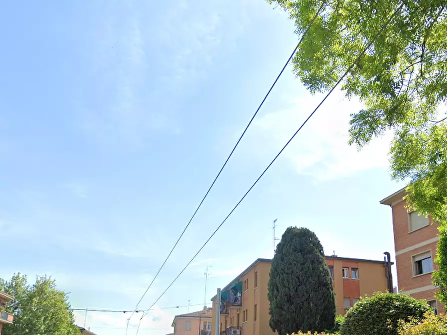 Immagine 10 di Appartamento in vendita  in Via Toscana a Bologna