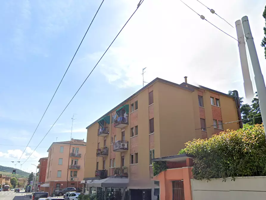 Immagine 11 di Appartamento in vendita  in Via Toscana a Bologna