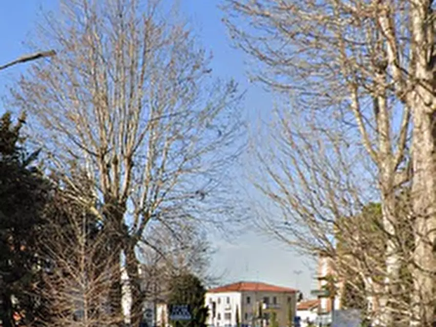 Immagine 4 di Appartamento in vendita  in Via Venezia a Peschiera Del Garda