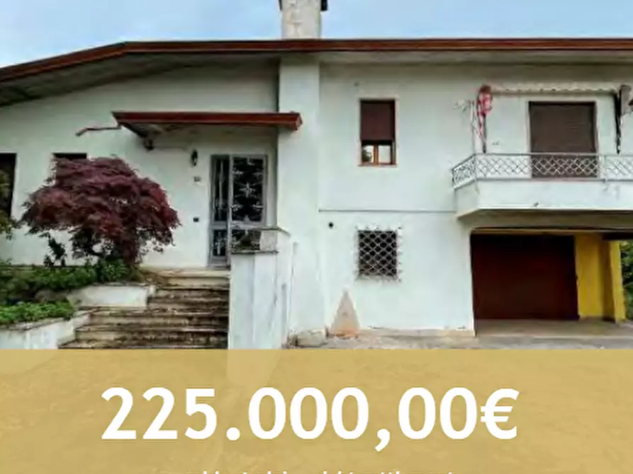 Immagine 1 di Villa in vendita  in Via Pastoreria a Gazzo Padovano