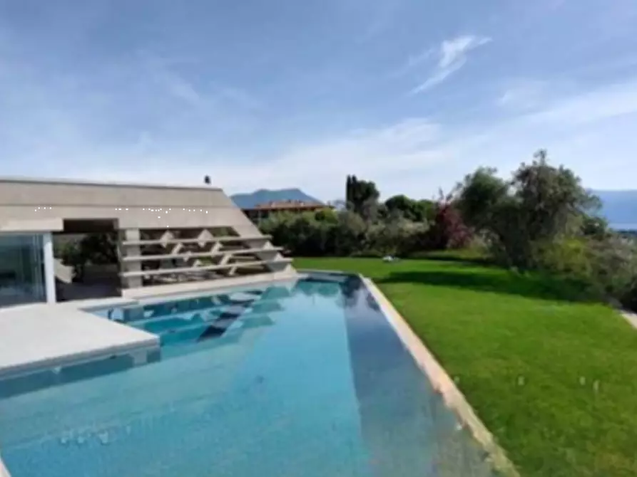 Immagine 3 di Villa in vendita  in Via Montesuello a Polpenazze Del Garda