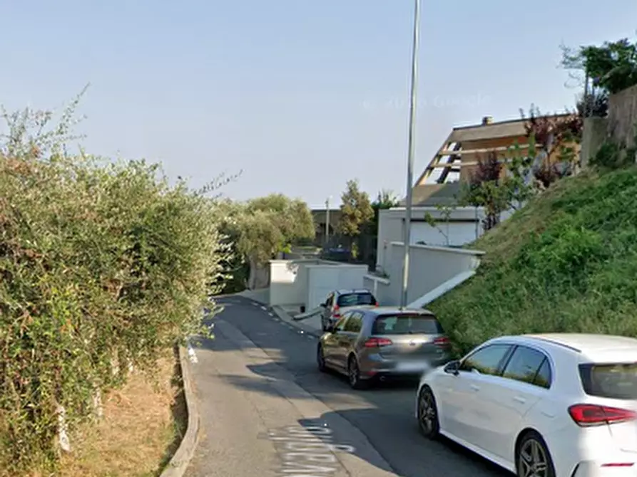 Immagine 4 di Villa in vendita  in Via Montesuello a Polpenazze Del Garda