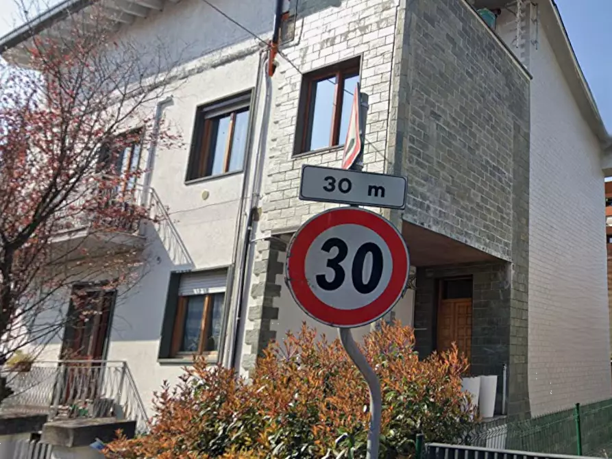 Immagine 14 di Appartamento in vendita  in Via Vincenzo Bellini a Bollate