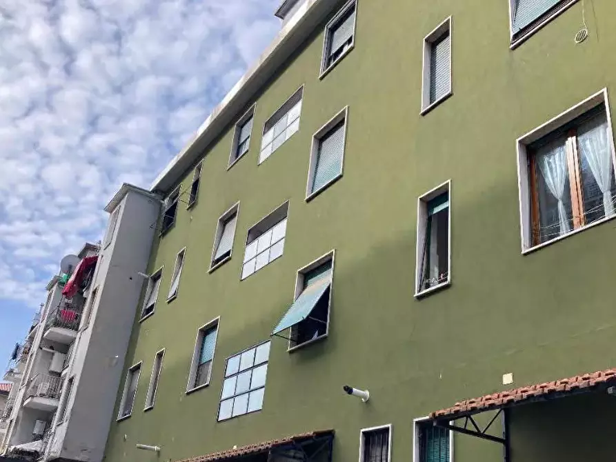 Immagine 4 di Appartamento in vendita  in Via Val di Bondo a Milano