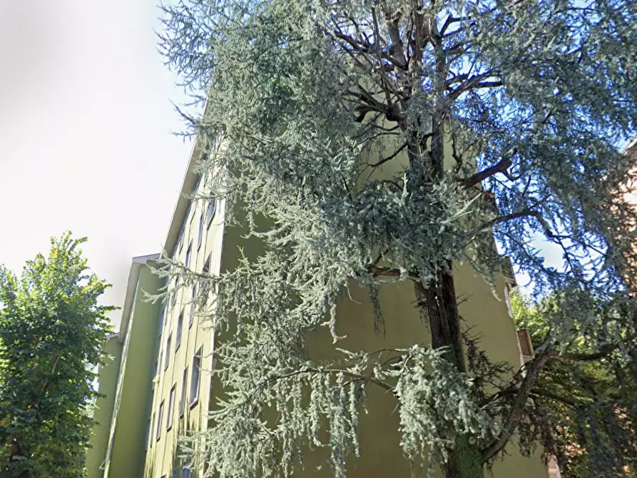 Immagine 8 di Appartamento in vendita  in Via Val di Bondo a Milano