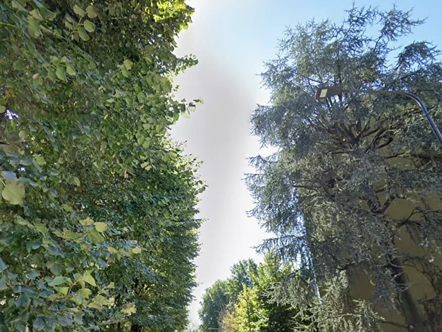 Immagine 12 di Appartamento in vendita  in Via Val di Bondo a Milano