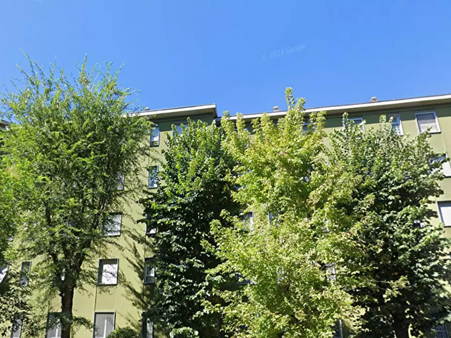 Immagine 17 di Appartamento in vendita  in Via Val di Bondo a Milano