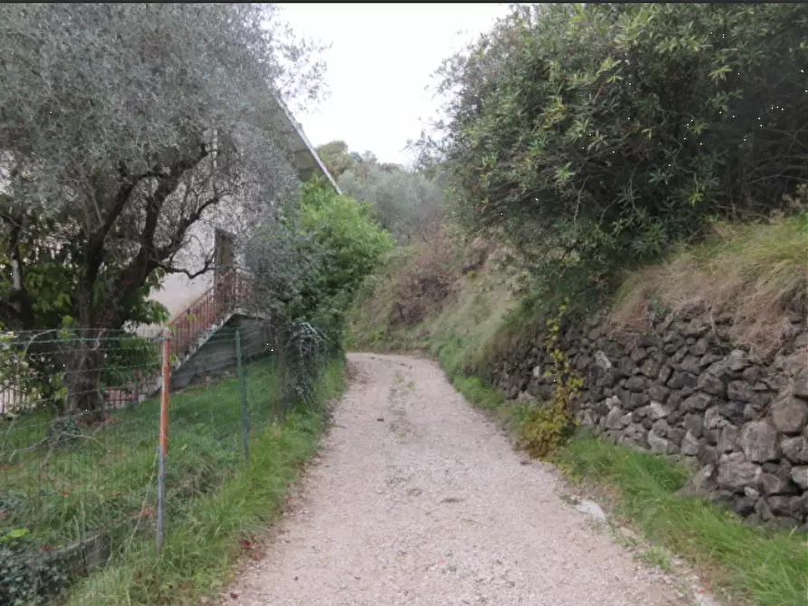Immagine 3 di Casa indipendente in vendita  in Via Pianezzola a Marostica