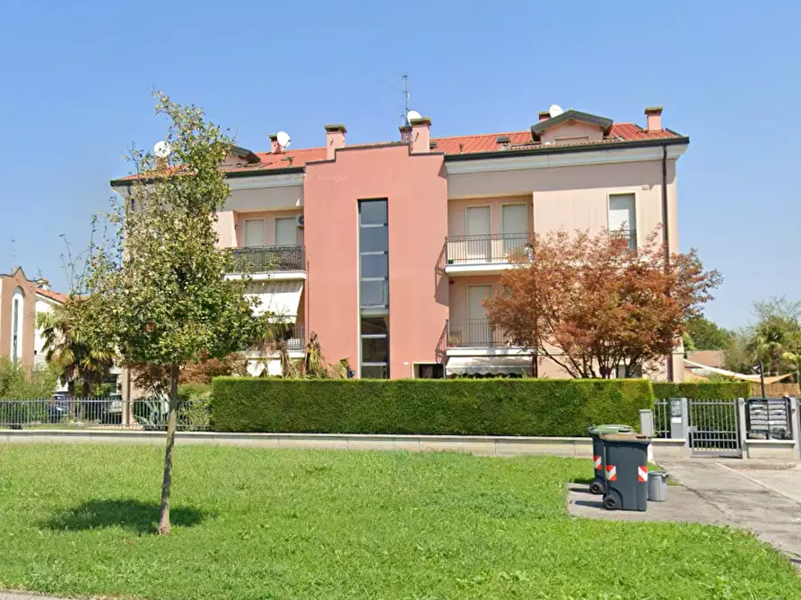 Immagine 12 di Appartamento in vendita  in Via Colli Euganei  a Saccolongo
