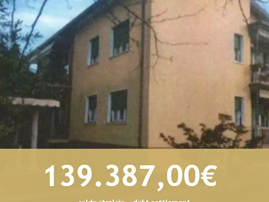 Immagine 1 di Porzione di casa in vendita  in Via Reghena a Pordenone