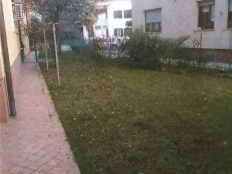 Immagine 7 di Porzione di casa in vendita  in Via Reghena a Pordenone