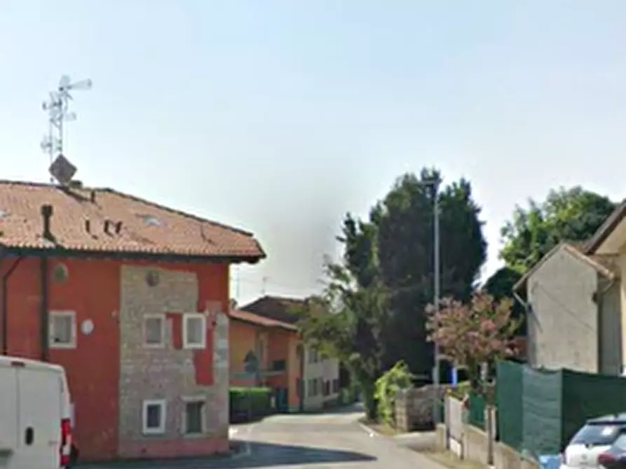 Immagine 6 di Negozio in vendita  in Via Trieste a Aviano