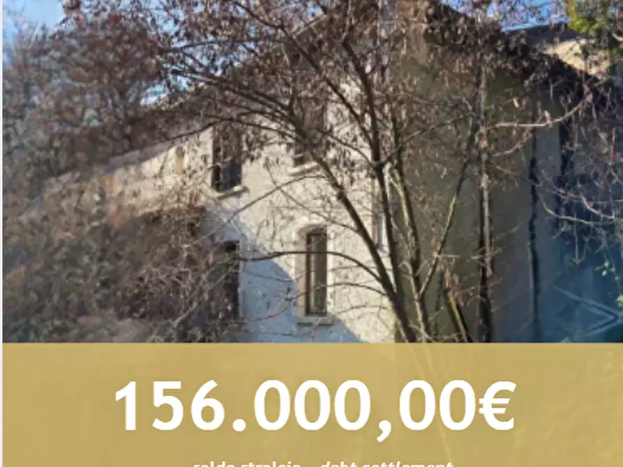 Immagine 1 di Rustico / casale in vendita  in Localita' Magnico Pezzuglio a Toscolano-Maderno