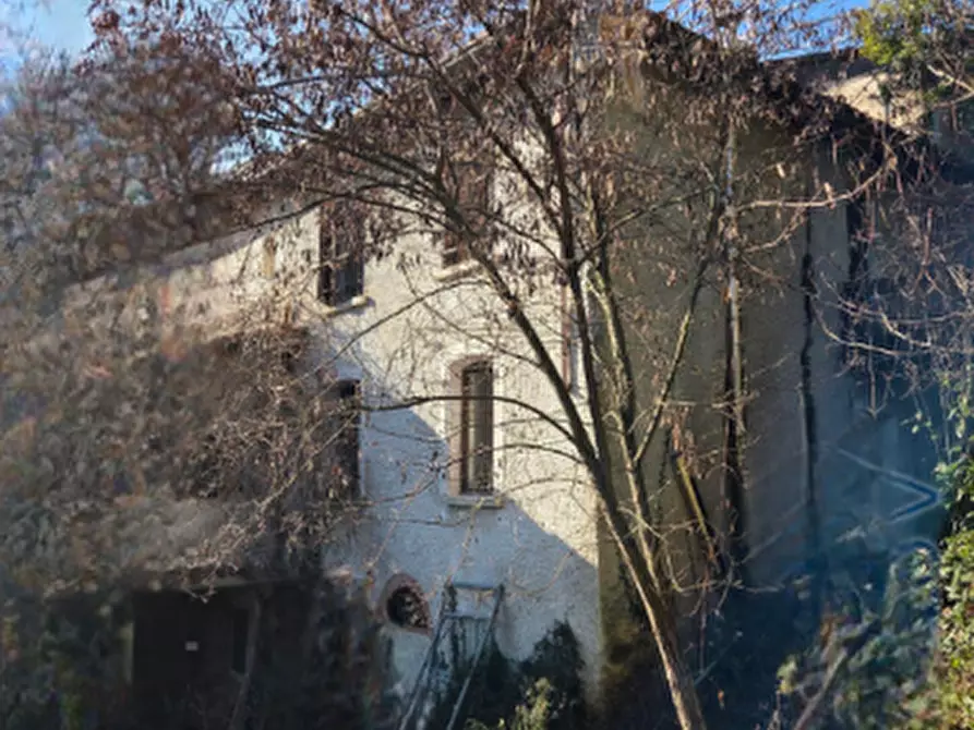 Immagine 2 di Rustico / casale in vendita  in Localita' Magnico Pezzuglio a Toscolano-Maderno