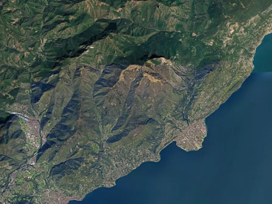 Immagine 7 di Rustico / casale in vendita  in Localita' Magnico Pezzuglio a Toscolano-Maderno