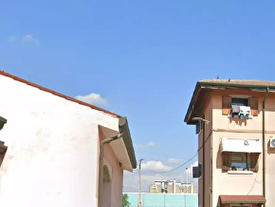 Immagine 3 di Ufficio in vendita  in Str. della Genovesa a Verona