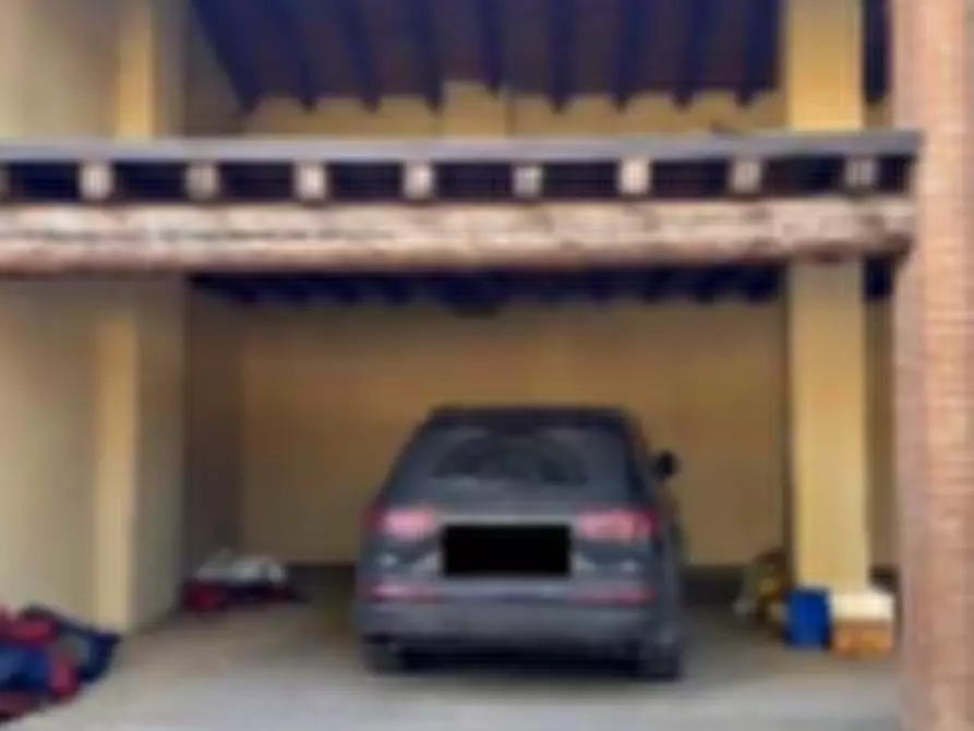 Immagine 5 di Stabile in vendita  in Via San Giacomo  a Rezzato
